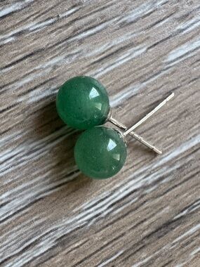 Green Aventurine round stud earrings on 925 posts
